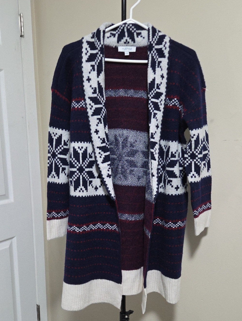Mystyle Open-Front Fair Isle Long Cardigan Sweater — Navy & White